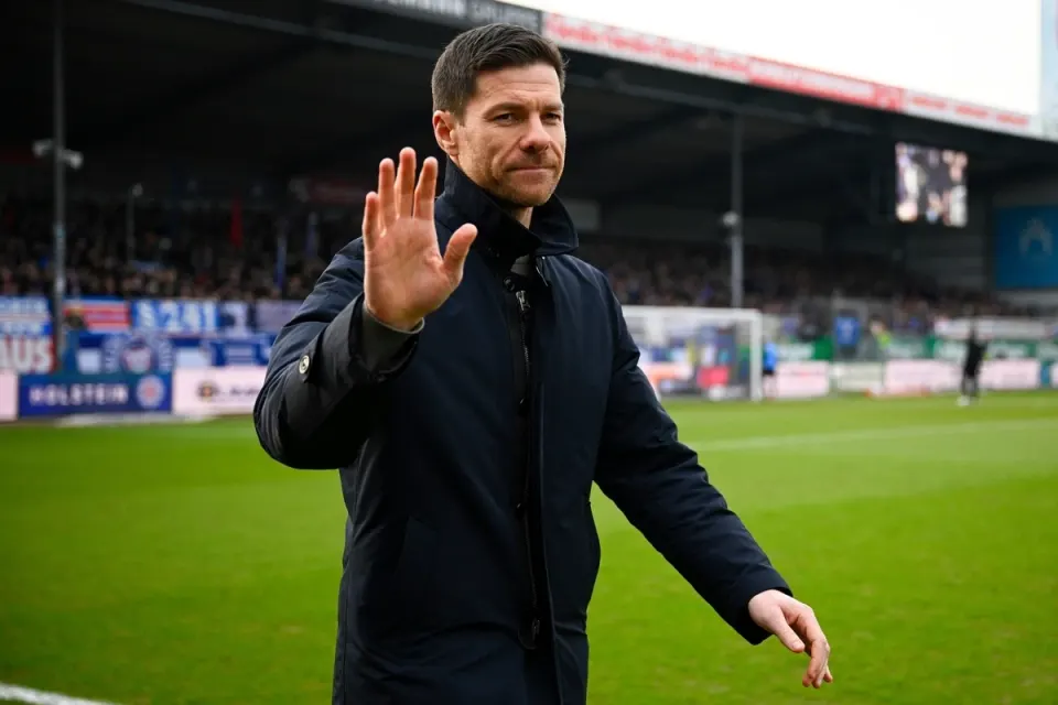 "Real Madrid" Xabi Alonso ilə yollarını ayırdı 