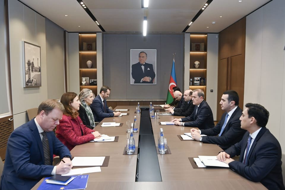 Ceyhun Bayramov Maqdalena Qronon ilə görüşüb
