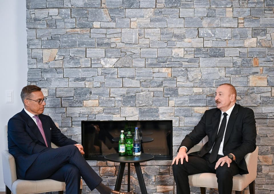 İlham Əliyev Davosda Aleksandr Stubb ilə görüşüb