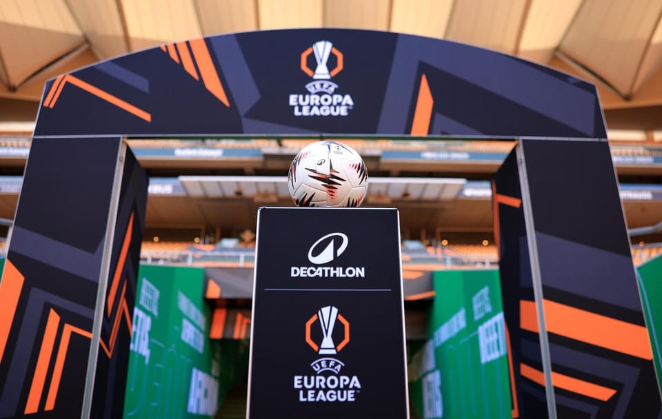 UEFA AL: "Fənərbaxça" "Aston Villa"ya, "Roma" "Ştutqart"a qarşı 
