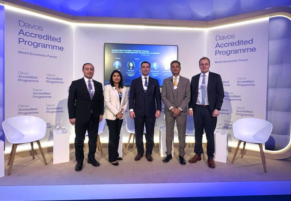 4SİM və SOCAR Davos Forumunda birgə sessiya təşkil edib