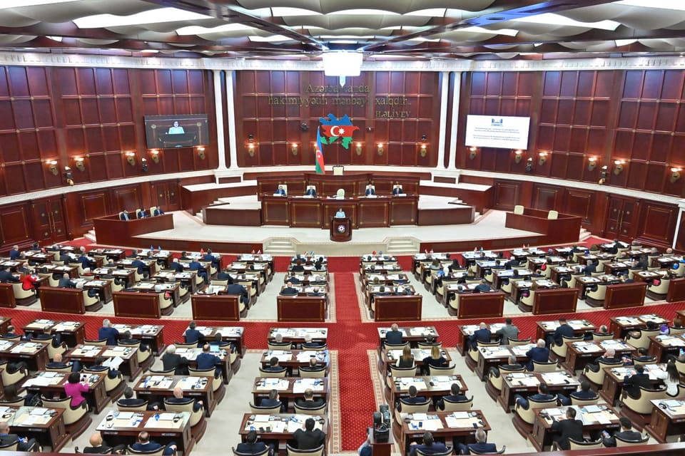 Milli Məclisə “Uşaq hüquqları haqqında” yeni qanun layihəsi daxil olub