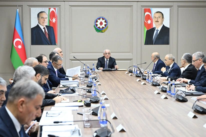 Əli Əsədov: Bakı Buxtasında çirklənmə dərinləşir
