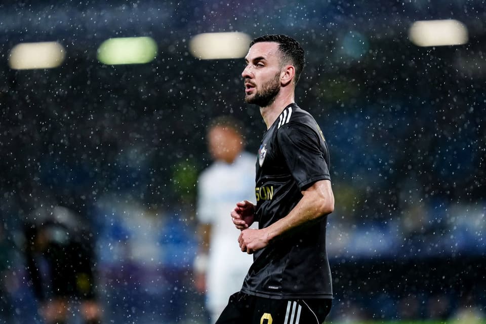 "Qarabağ"ın monteneqrolusu fəxri mükafat aldı 