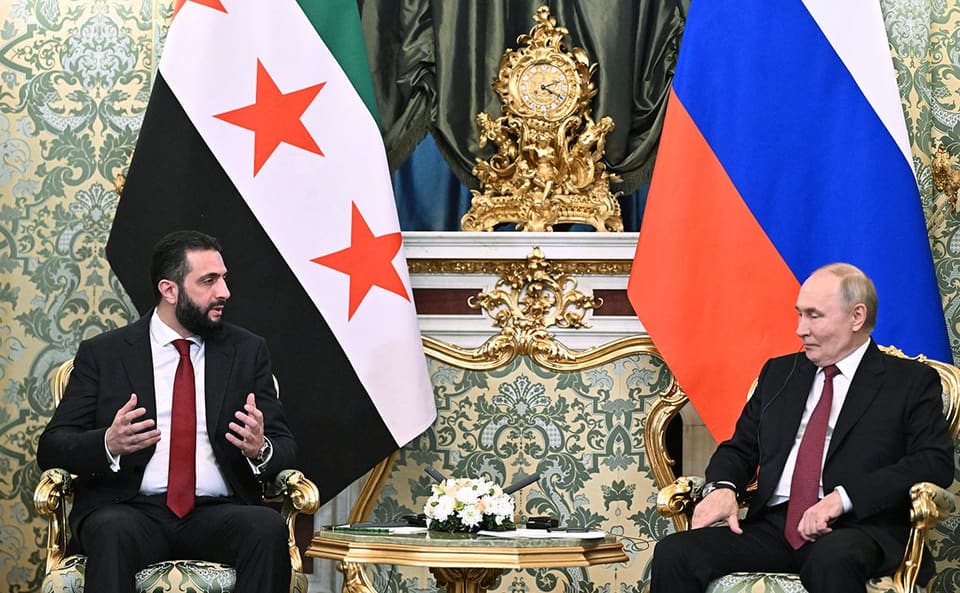 Putinin Əhməd əl-Şaraa ilə görüşü başlayıb - YENİLƏNİB