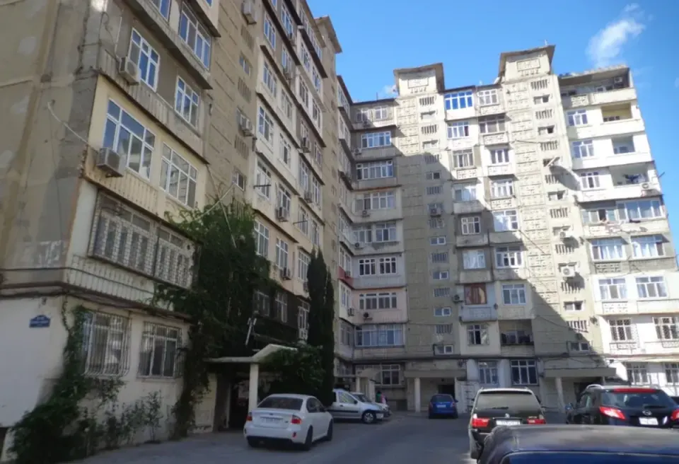 Bakıda köhnə tikili mənzillər ucuzlaşacaq - PROQNOZ