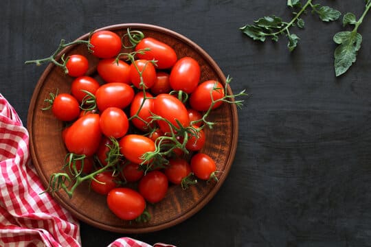 Ötən il pomidorun ixrac dəyəri 192 milyon dolları üstələyib