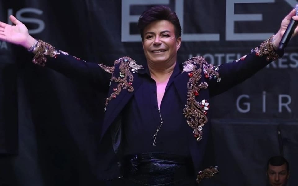 Türkiyəli müğənni Fatih Ürək vəfat edib