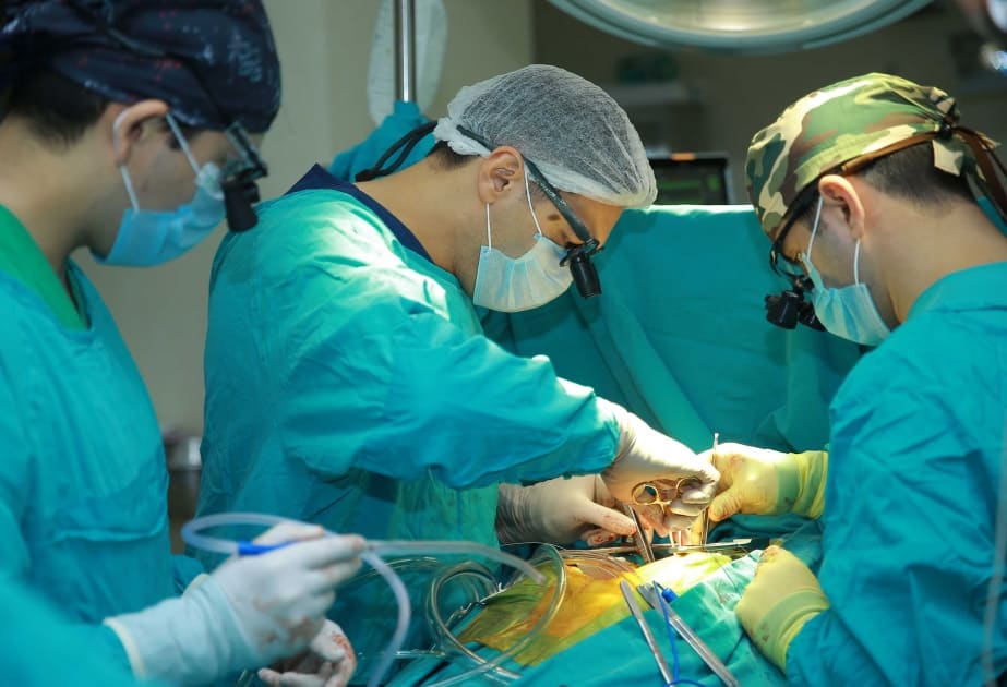 Son iki ildə Azərbaycanda 11 000-dən çox açıq ürək əməliyyatı həyata keçirilib