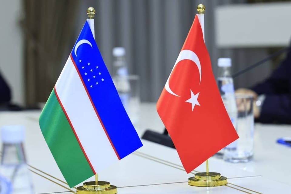 Türkiyə Özbəkistandan olan miqrantlar üçün iş icazələrinin verilməsini sadələşdirib
