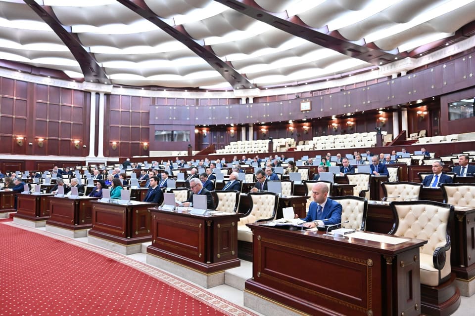 Milli Məclisin Hesablayıcı və İntizam komissiyaları yeni tərkibdə formalaşdırılıb