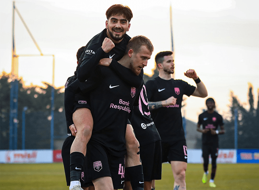 "Sabah” iki rekordunu təkrarladı