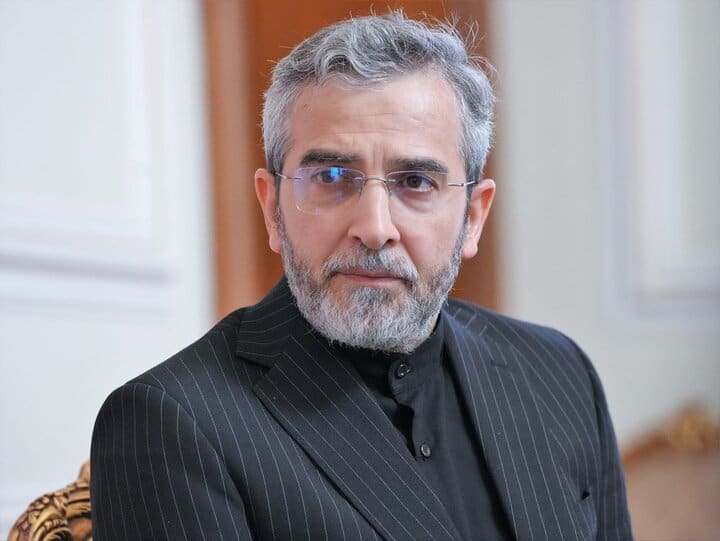 Əli Baqiri: Zənginləşdirilmiş uranın başqa bir ölkəyə köçürülməsi müzakirə edilmir