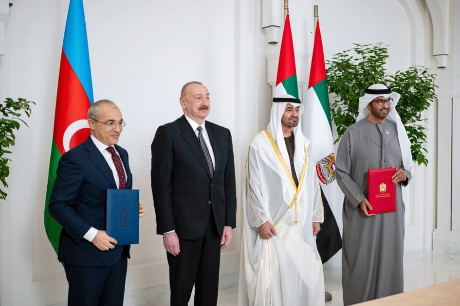 Azərbaycan və BƏƏ arasında enerji və müdafiə sahələrində sənədlər imzalanıb