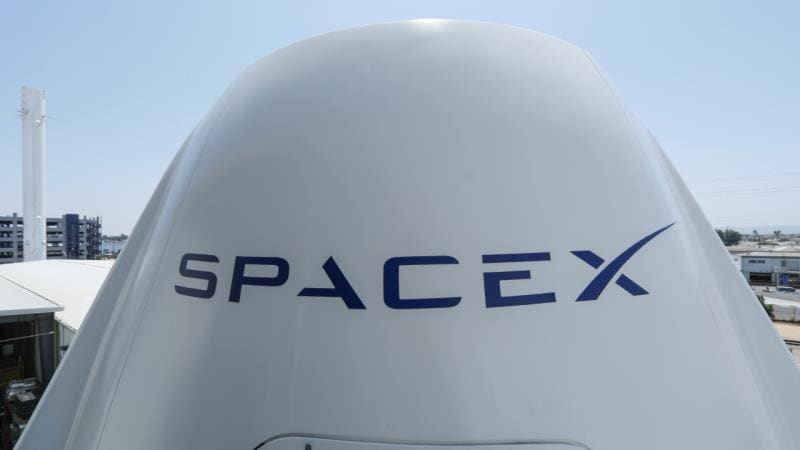 SpaceX süni intellekt şirkəti xAI-ı satın alıb