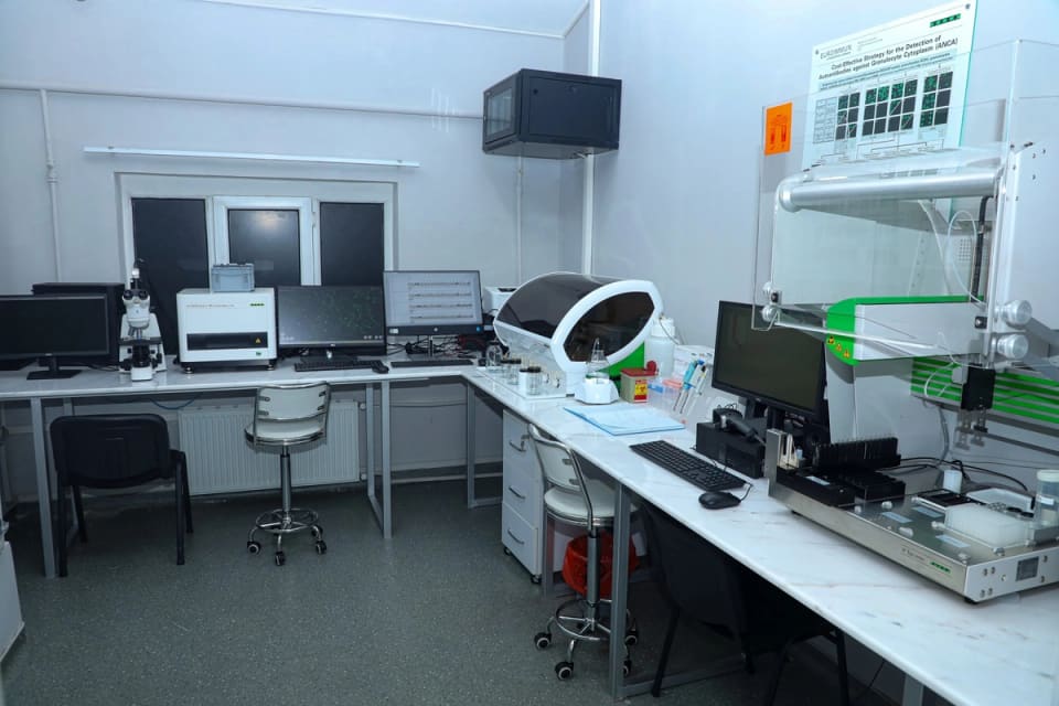 Mərkəzi Neftçilər Xəstəxanasında yeni autoimmun laboratoriyası istifadəyə verilib