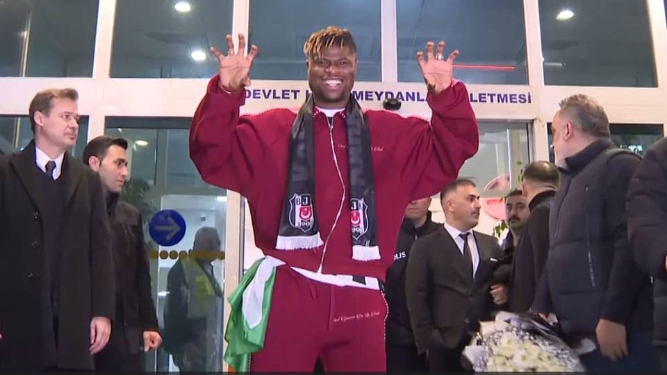 "Beşiktaş" kot-d'ivuarlı müdafiəçi ilə gücləndi 