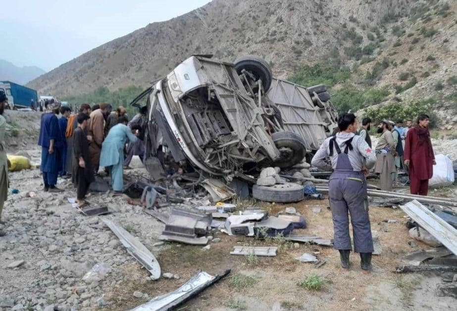 Əfqanıstanda yol qəzasında 12 nəfər ölüb