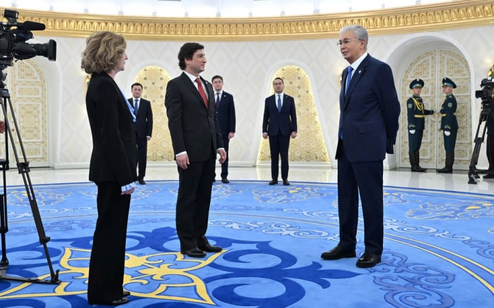 Qazaxıstan Prezidenti iki ölkənin səfirlərinin etimadnamələrini qəbul edib