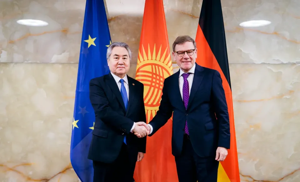 Qırğızıstan və Almaniya XİN rəhbərləri görüşüb