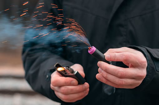 Çində fişəng mağazasında baş verən partlayışda səkkiz nəfər ölüb