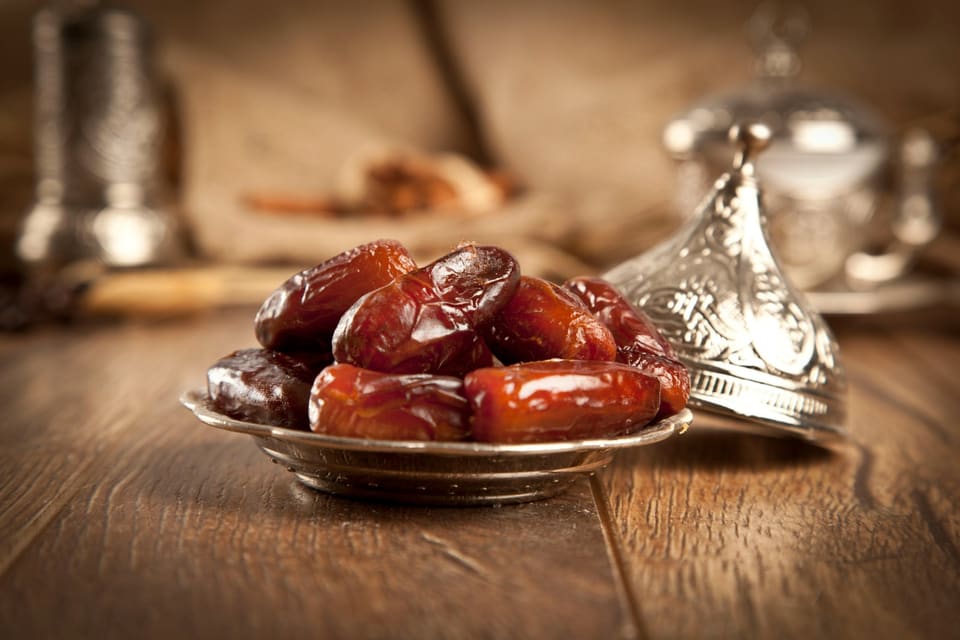 Oruc tutmaq sağlamlığa necə təsir edir? - Həkim danışır