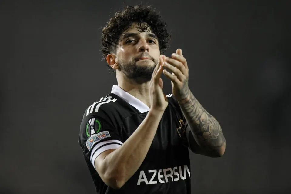 AFFA "Qarabağ"ın futbolçusunu iki oyunluq cəzalandırdı 