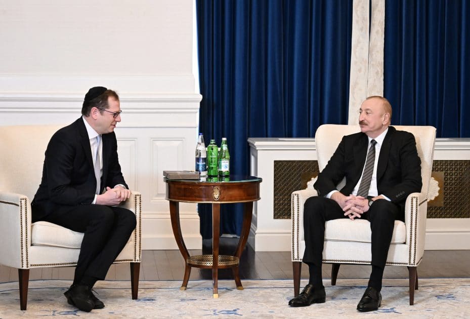 İlham Əliyev Vaşinqtonda Amerika İsrail İctimai Əlaqələr Komitəsinin icraçı direktoru və digər rəhbər heyəti ilə görüşüb