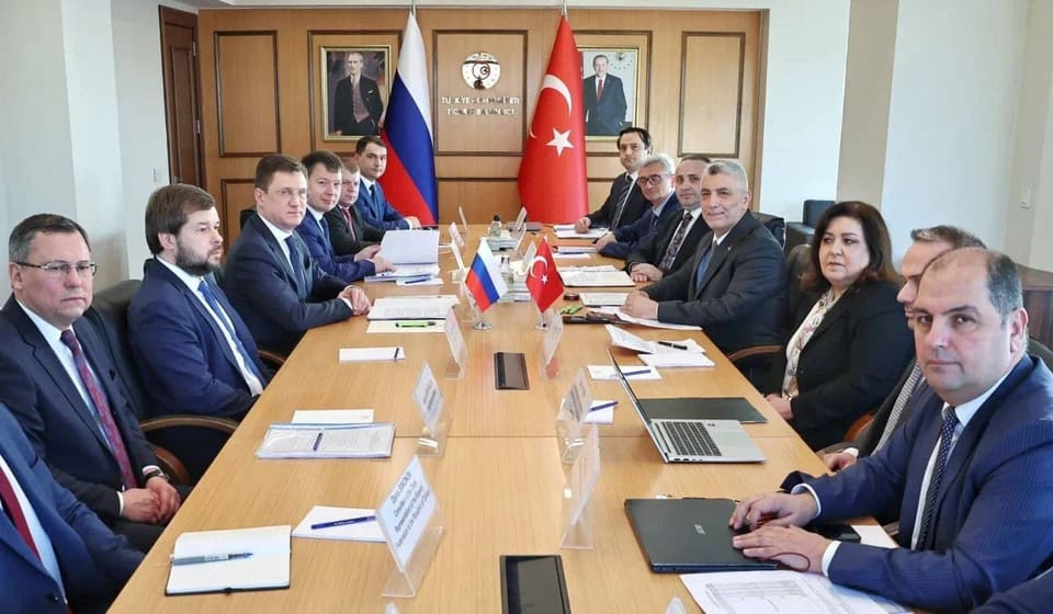 Rusiya və Türkiyə arasında iqtisadi əməkdaşlığının genişləndirilməsi müzakirə edilib
