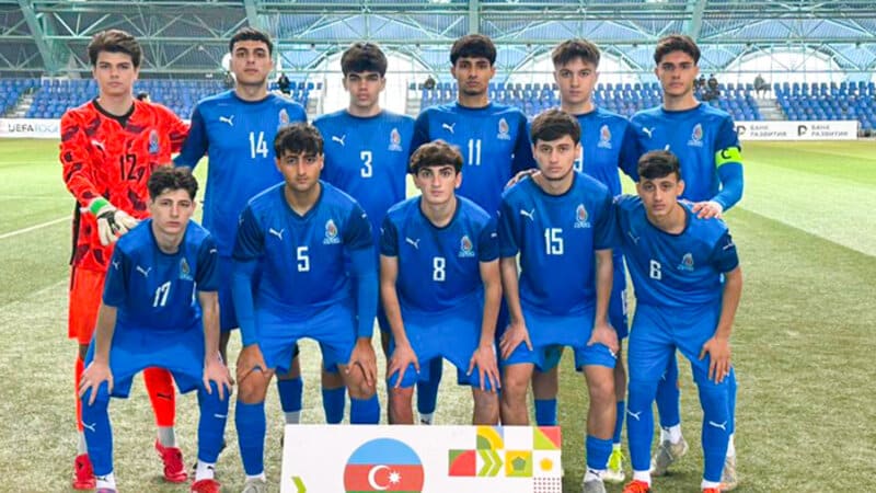 Azərbaycan millisi Tacikistana uduzub