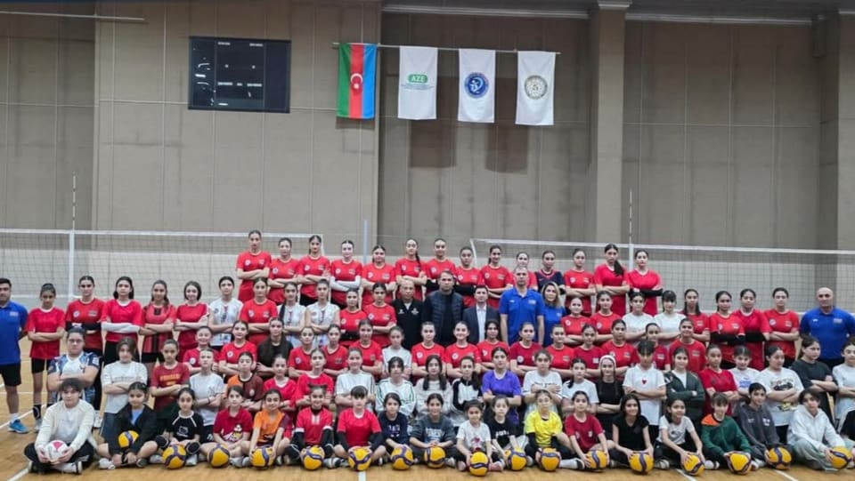 Yeniyetmə və gənc qız voleybolçuların seçimi Naxçıvanda yekunlaşıb