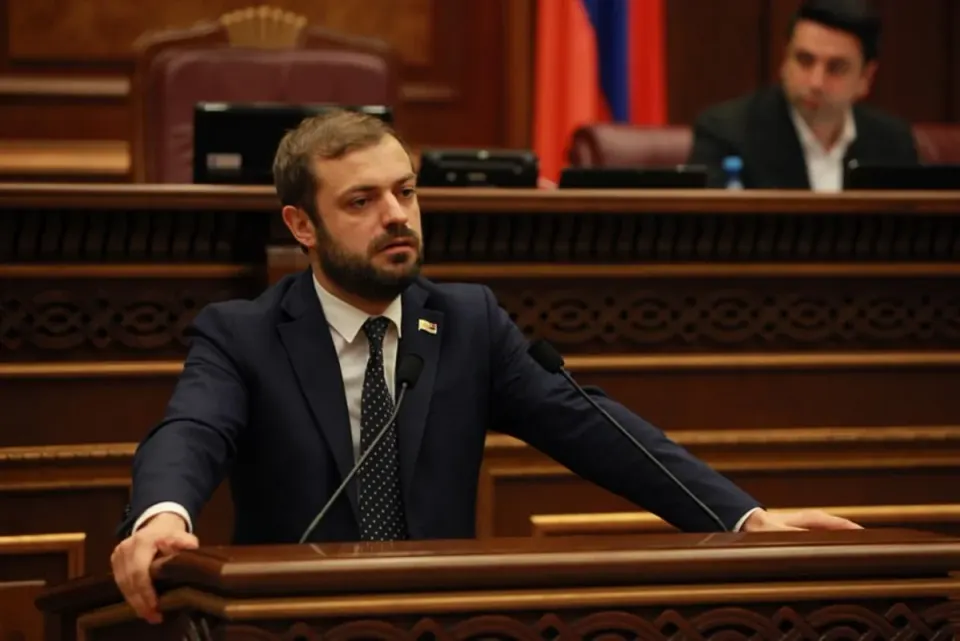 Papoyan: Azərbaycan və Ermənistanın yüz milyonlarla dollarlıq ticarət potensialı var
