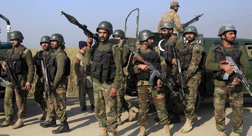 Pakistan-Əfqanıstan sərhədində şiddətli qarşıdurma: 133 hərbi qulluqçu həlak olub - YENİLƏNİB (2)