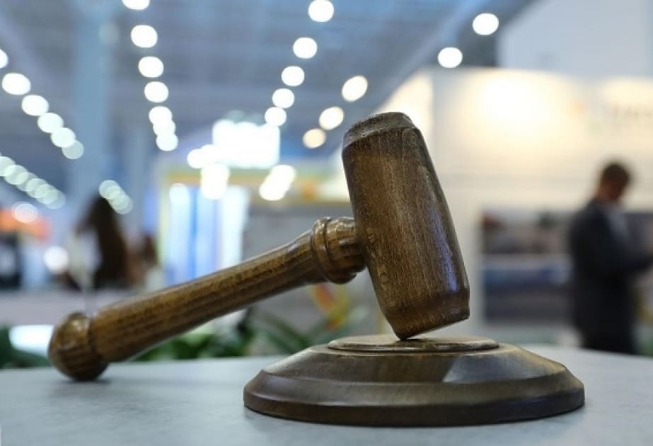 6 bağlanmış bankın əmlakları hərraca çıxarılır