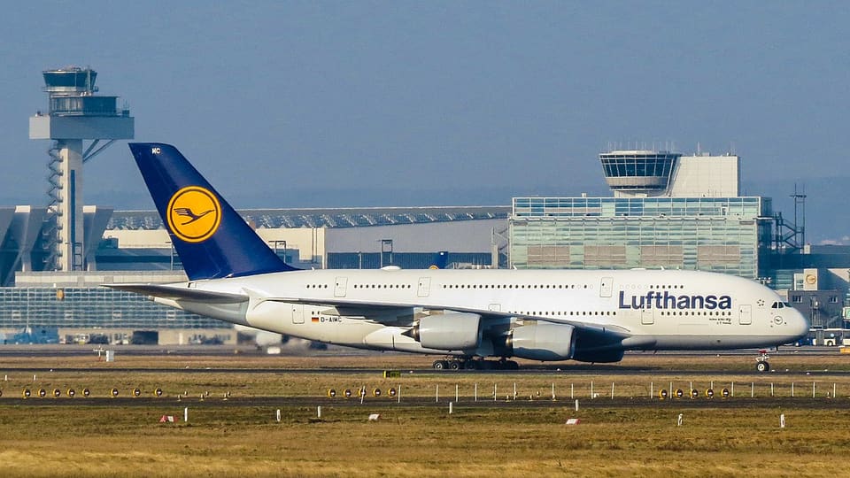 "Lufthansa" Yaxın Şərqin bir neçə şəhərinə uçuşları dayandırıb