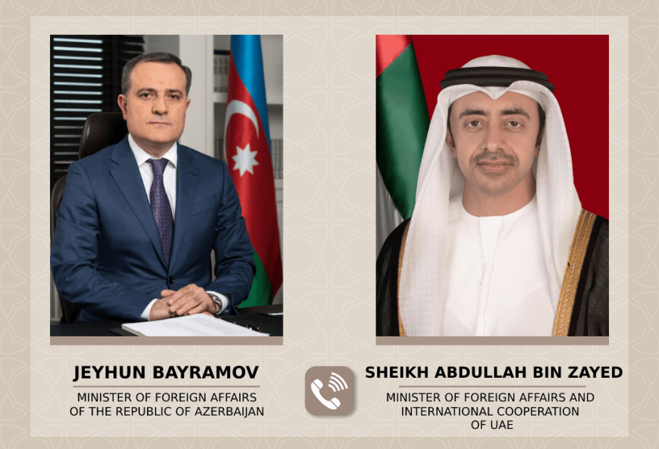 Ceyhun Bayramov BƏƏ xarici işlər naziri ilə telefon danışığı aparıb