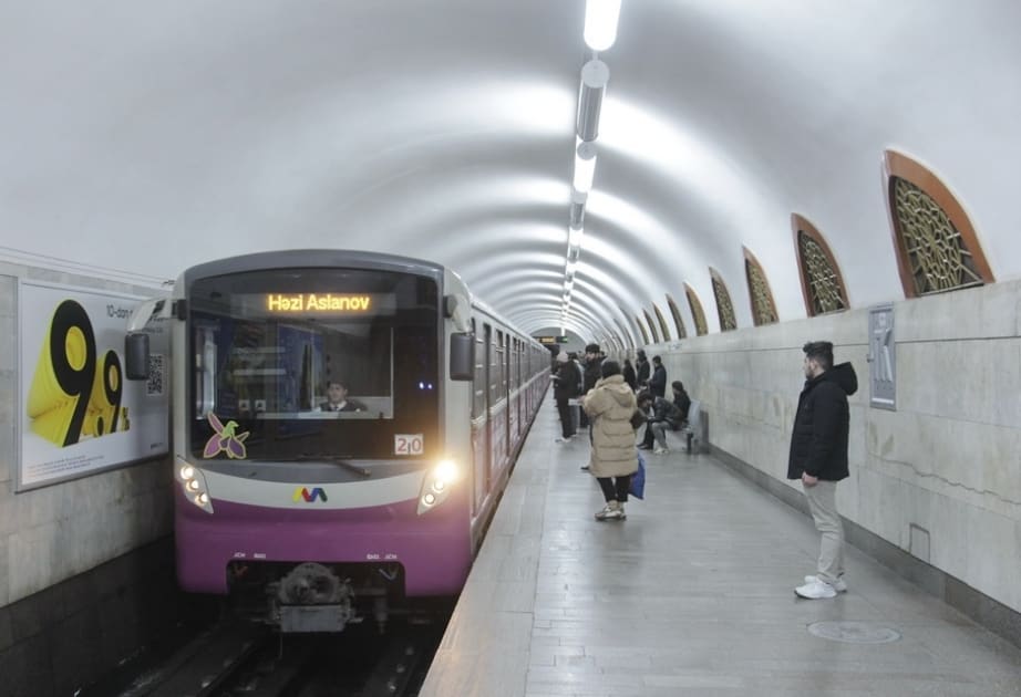 Metro ilə fevralda 17 milyondan çox sərnişin daşınıb