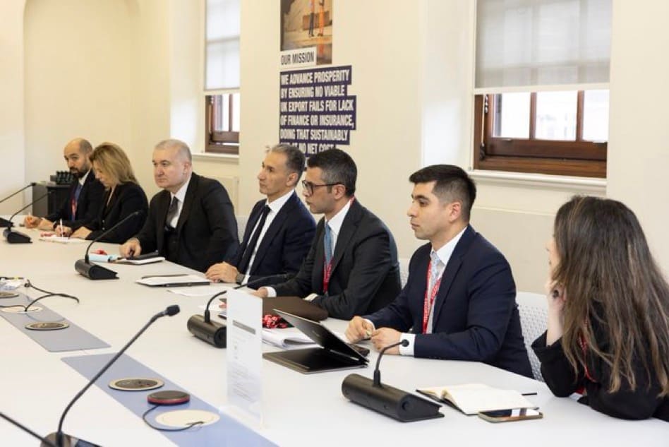 Rəşad Nəbiyev Böyük Britaniyanın ixrac maliyyələşdirilməsi agentliyinin rəhbəri ilə görüşüb