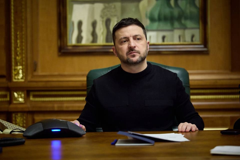Zelenski Küveyt şahzadəsi ilə Yaxın Şərqdə təhlükəsizlik məsələlərini müzakirə edib