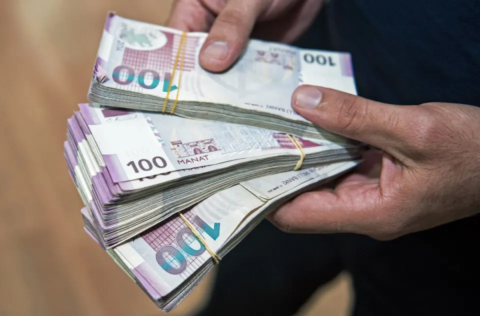 Qeyri-neft-qaz sektorundan vergi daxilolmaları 8,2 faiz artıb