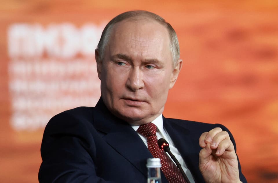 Putin: Yaxın Şərqdəki gərginlik neft və qaz qiymətlərinə təsir edir