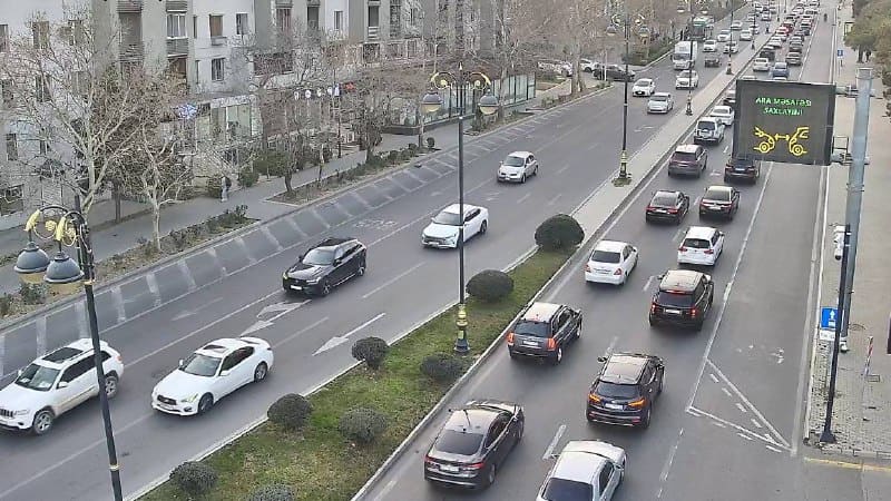  Bakıda sıxlıq müşahidə olunan yollar - SİYAHI