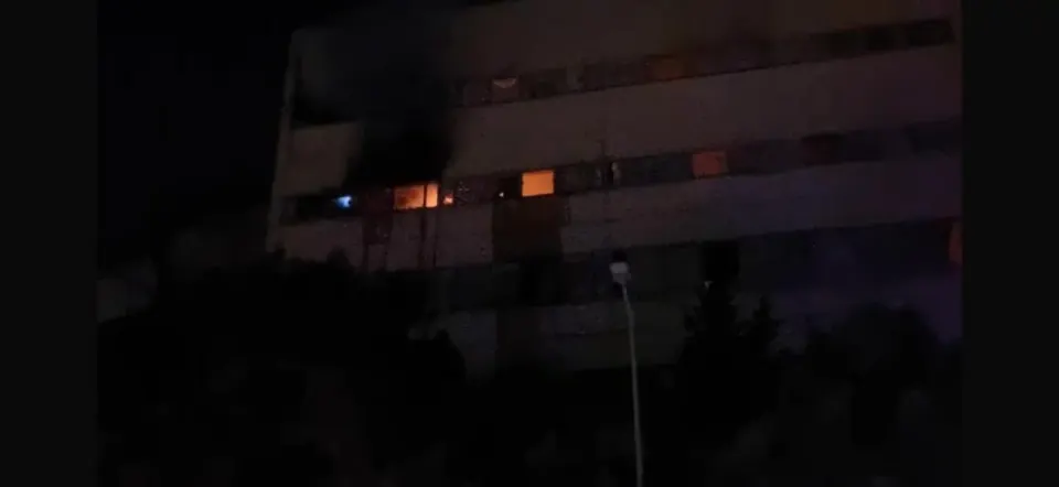 Binəqədidə yaşayış binasında yanğın olub