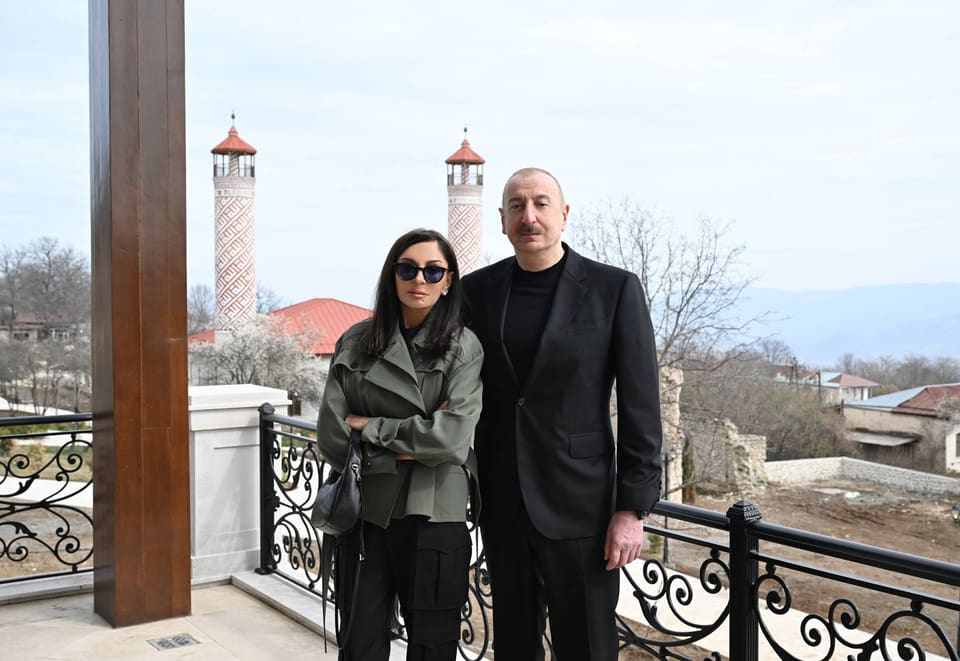 Milli Məclis adından Prezidentə və birinci xanıma bayram münasibətilə təbrik məktubu ünvanlanıb