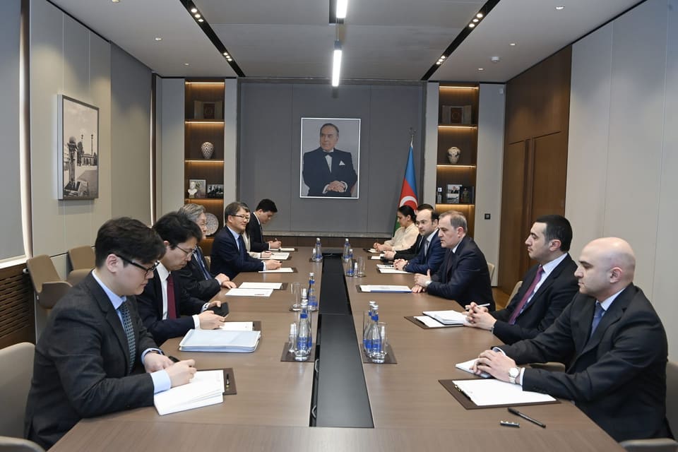 Ceyhun Bayramov  Koreyanın xarici işlər nazirinin xüsusi nümayəndəsi ilə görüşüb