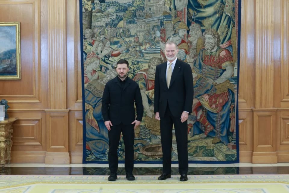 İspaniya Kralı Volodimir Zelenski ilə görüş keçirib