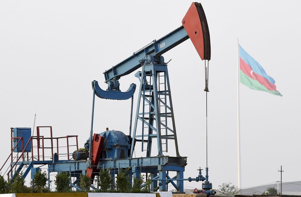 Azərbaycan neftinin qiyməti 132 dolları keçib