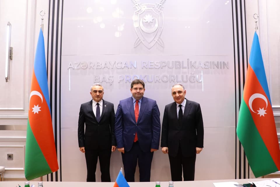 Kamran Əliyev Gürcüstan Vəkillər Kollegiyasının sədri ilə görüşüb