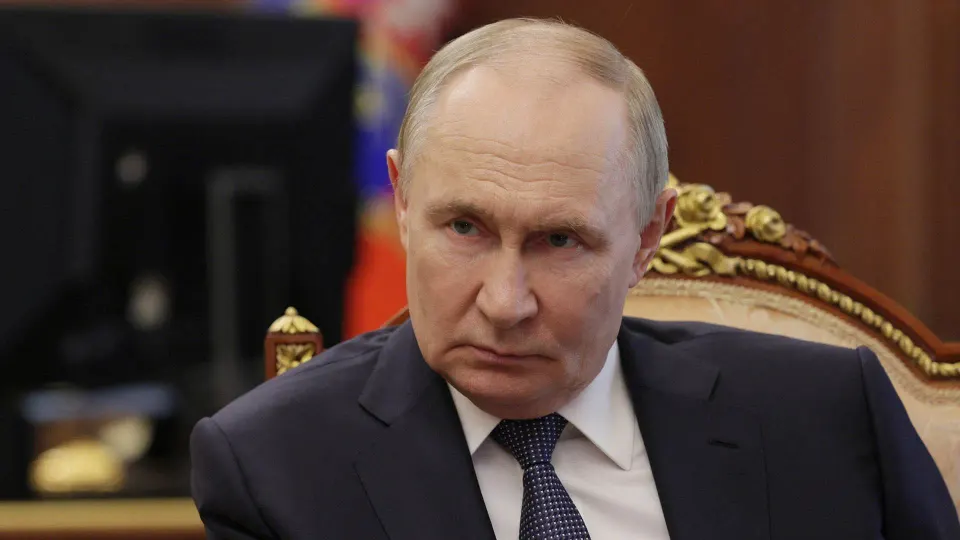 Putin: Paşinyan və İlham Əliyevin səyləri sayəsində münasibətlərin sabitləşməsinə nail olunub