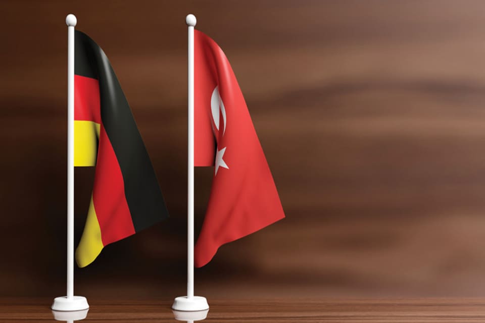 Türkiyə və Almaniya XİN-ləri regiondakı vəziyyəti  müzakirə edib